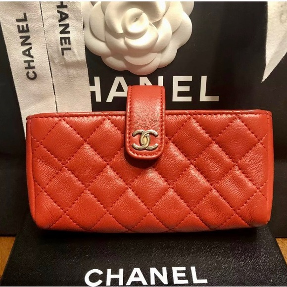 chanel mini clutch